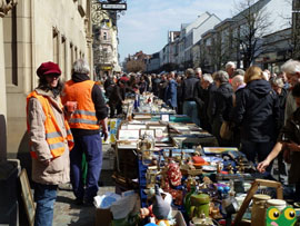 Fabry Antik- und Trödelmarkt Hilden