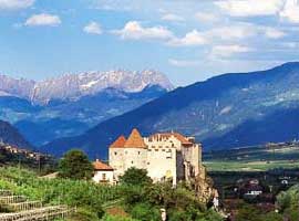 Kunstausstellung im Schloss Kastelbell Kunstausstellung im Schloss Kastelbell