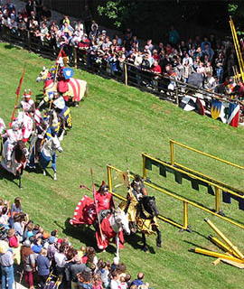 Ritterturnier auf der Burg Pappenheim